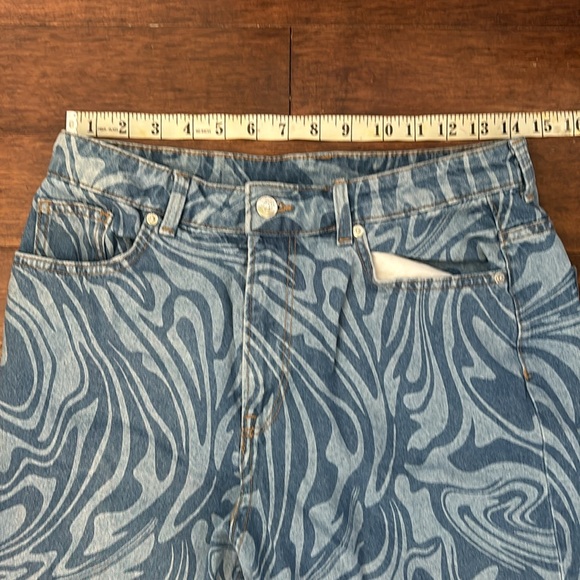 Baggy high rise patterned jeans - Picture 2 of 4